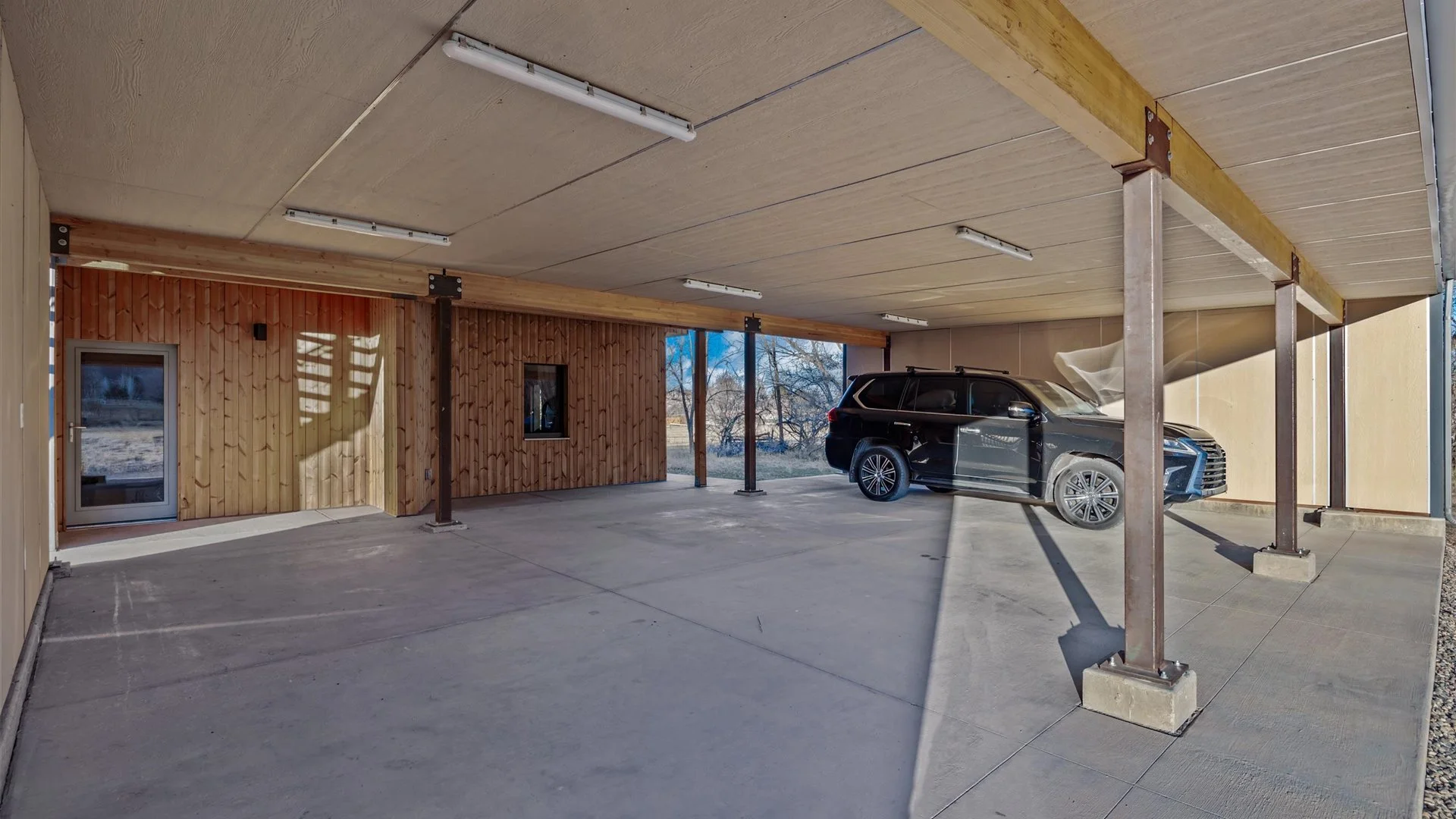 32-1970 Broadway-32.jpg